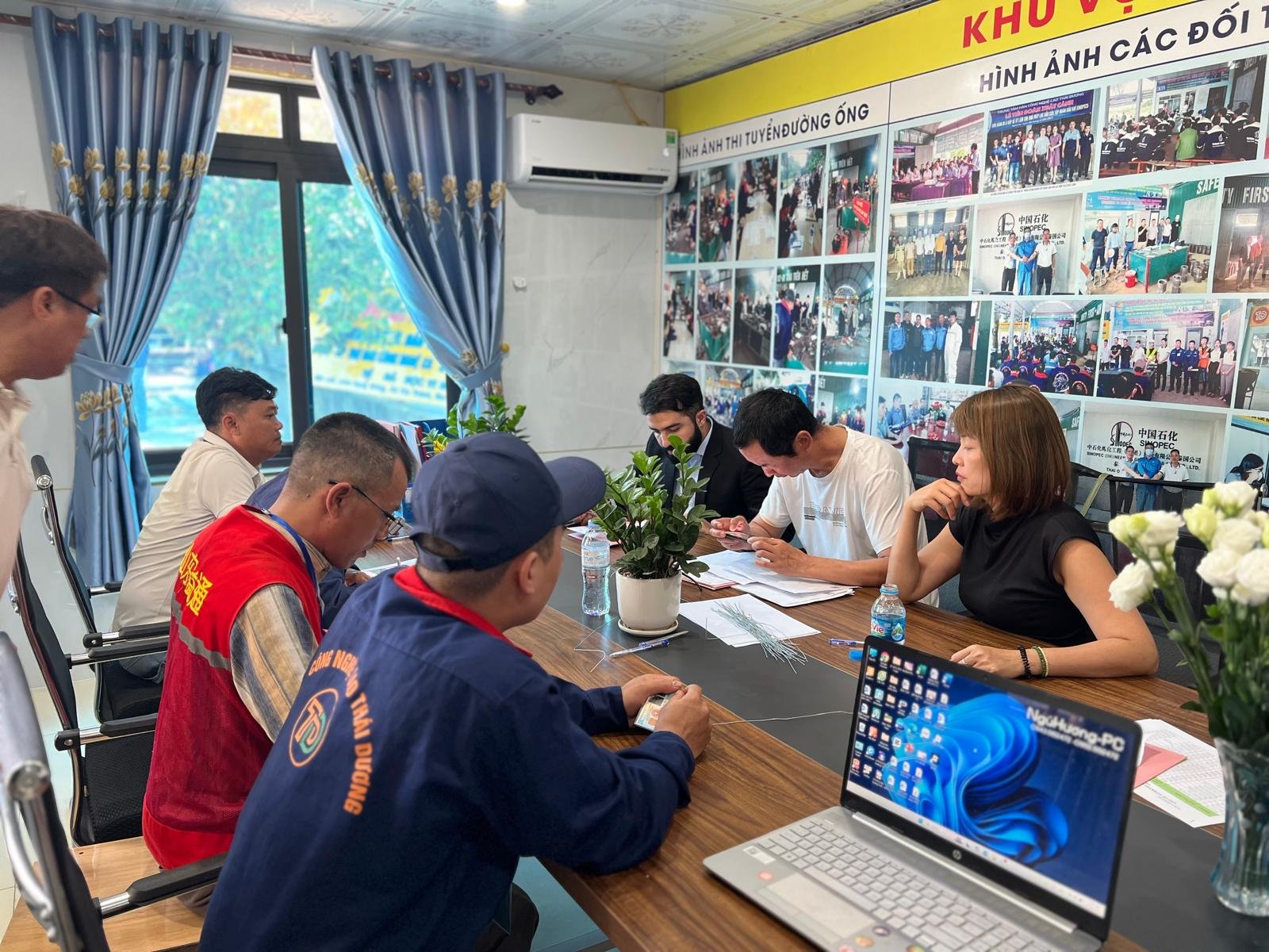 HCM VIETNAM